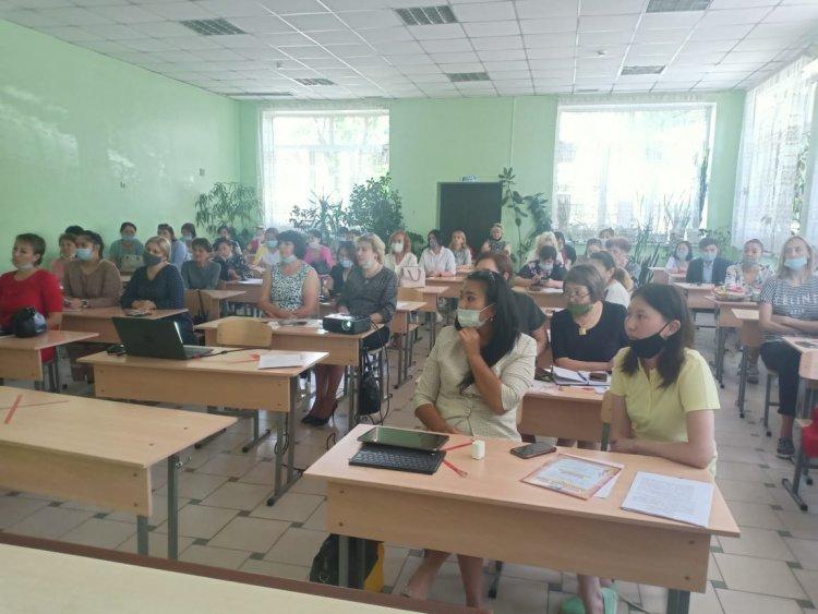 25 мая в гимназии прошёл педагогический совет по итогам 2020-2021 учебного года