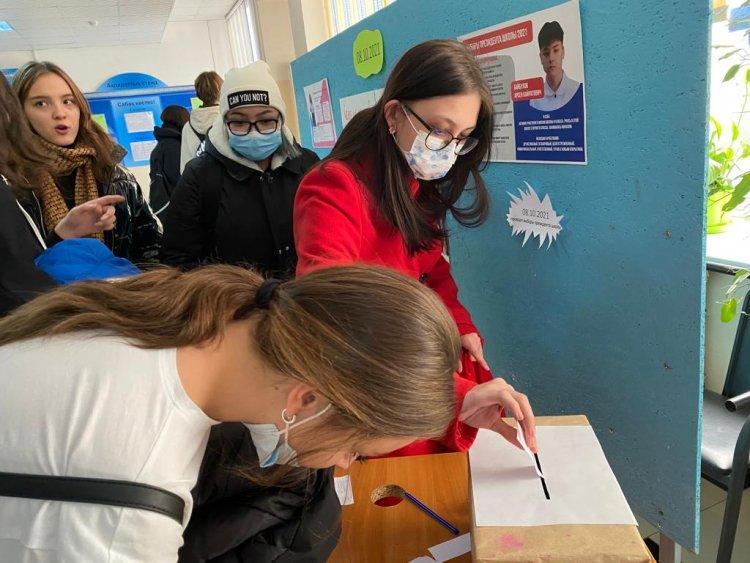 Выборы президента школьного самоуправления