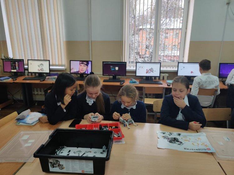 Открытый урок информатики. Робототехника. (В рамках декады ЕМН)