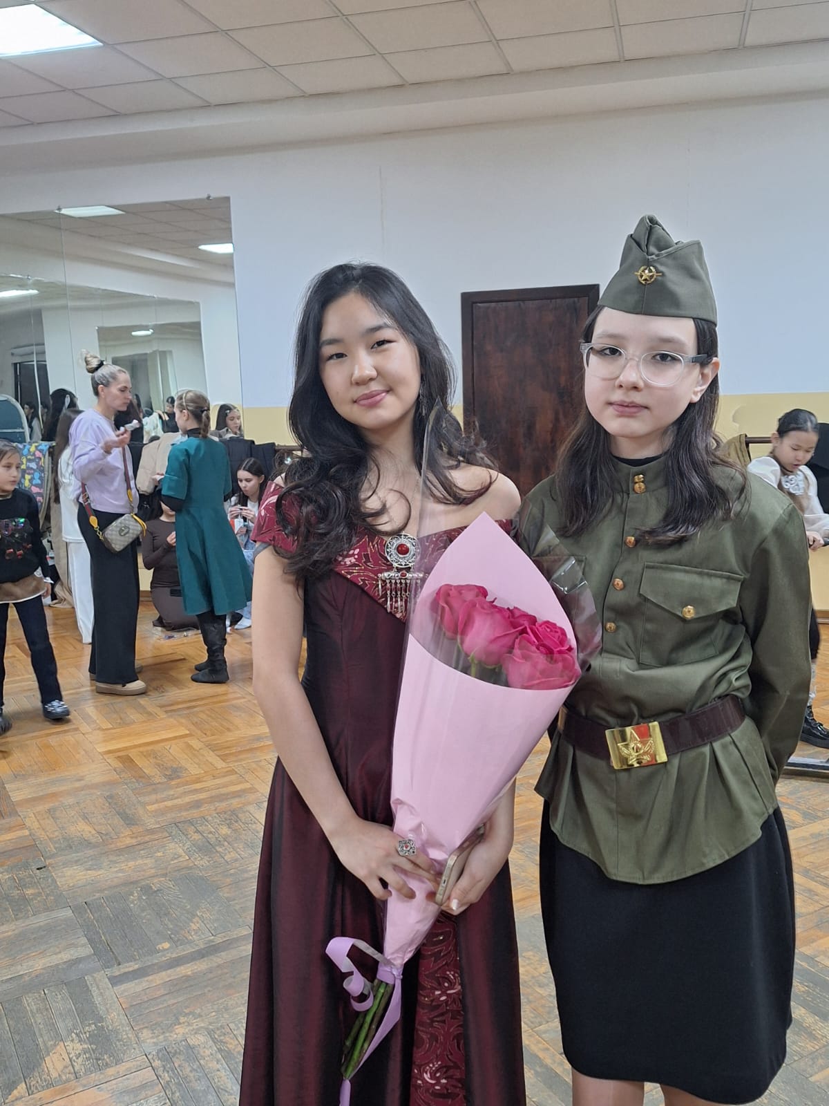 Қалалық патриоттық әндер байқауының жеңімпаздары.