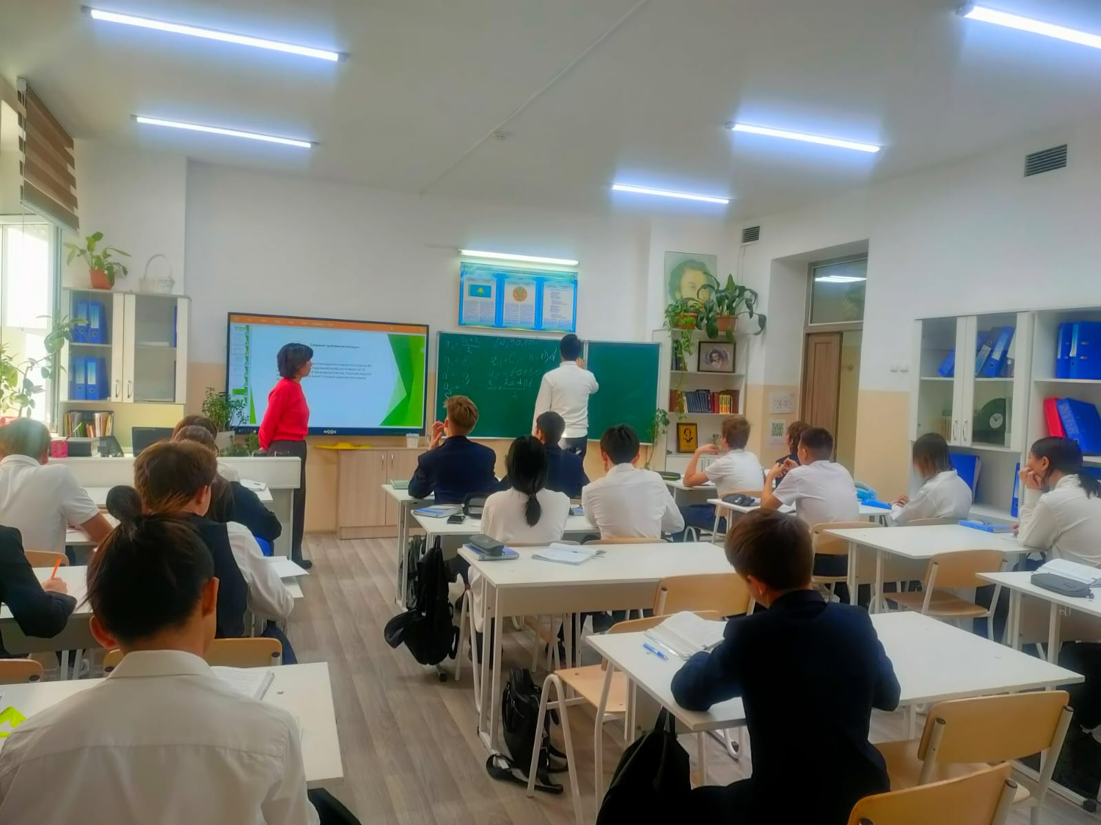 Ашық алгебра сабағы 9 «А» сыныбында