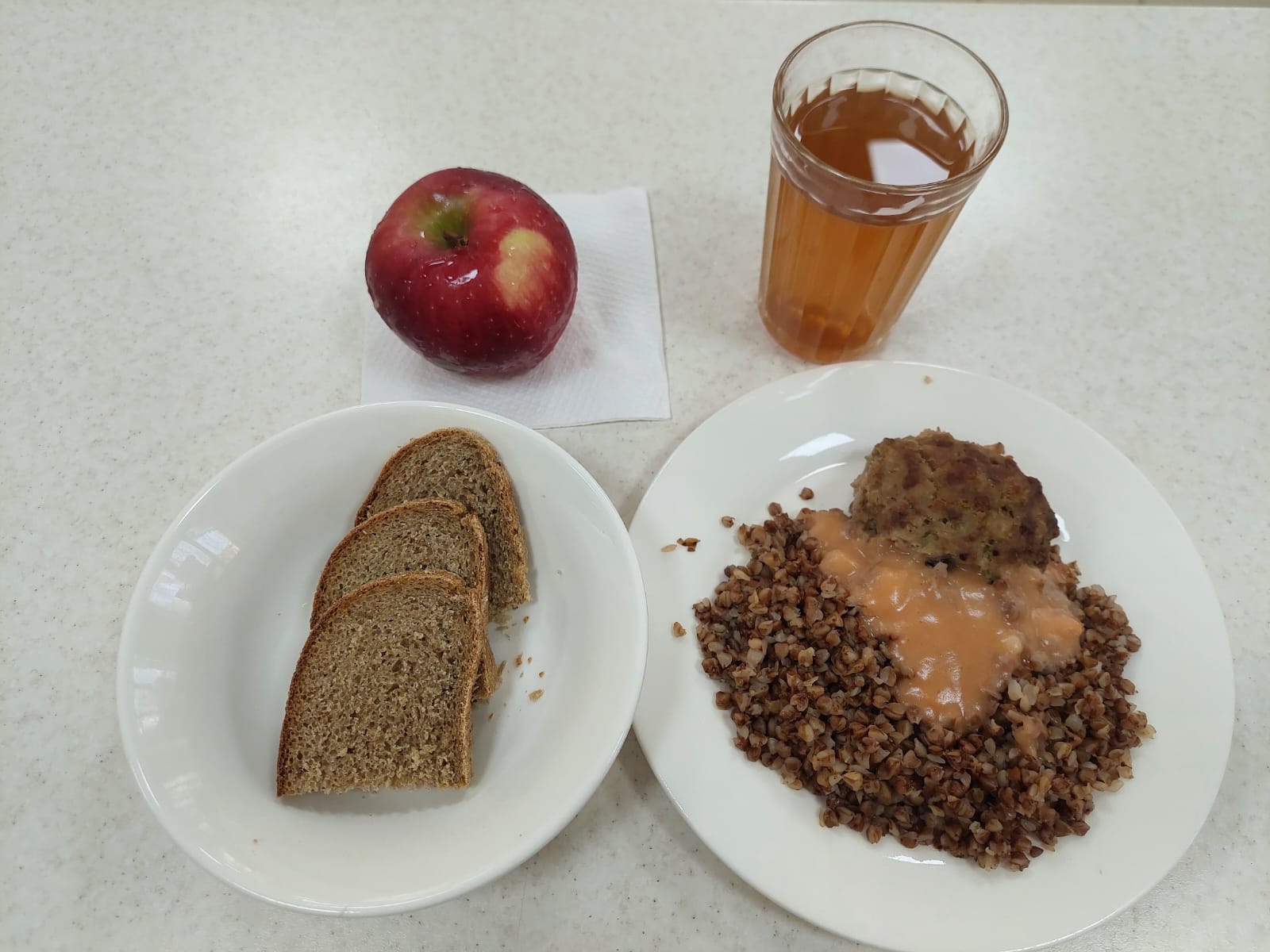 Товарищ Подполковник запаса Командир 3 А класса  В количестве __ человек  Для принятия в ряды детско-юношеской организации  «Жас Қыран» прибыл Командир отряда  ФИ___________________  Рапорт сдан