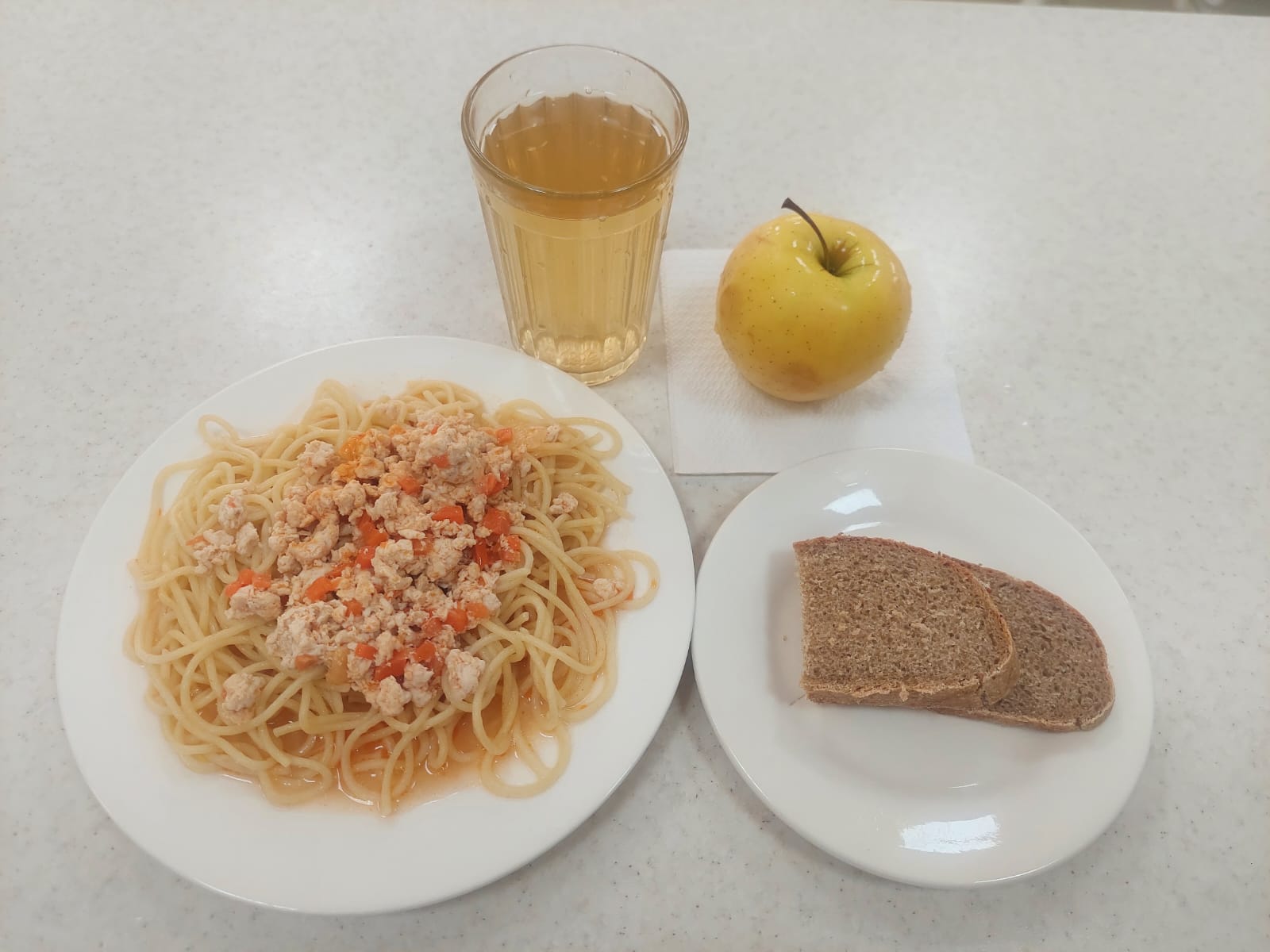 Бюджет қаражаты есебінен орта білім беру ұйымдарында білім алушыларды тегін тамақтандыруды ұйымдастыру үшін төрт апталық ас мәзірі