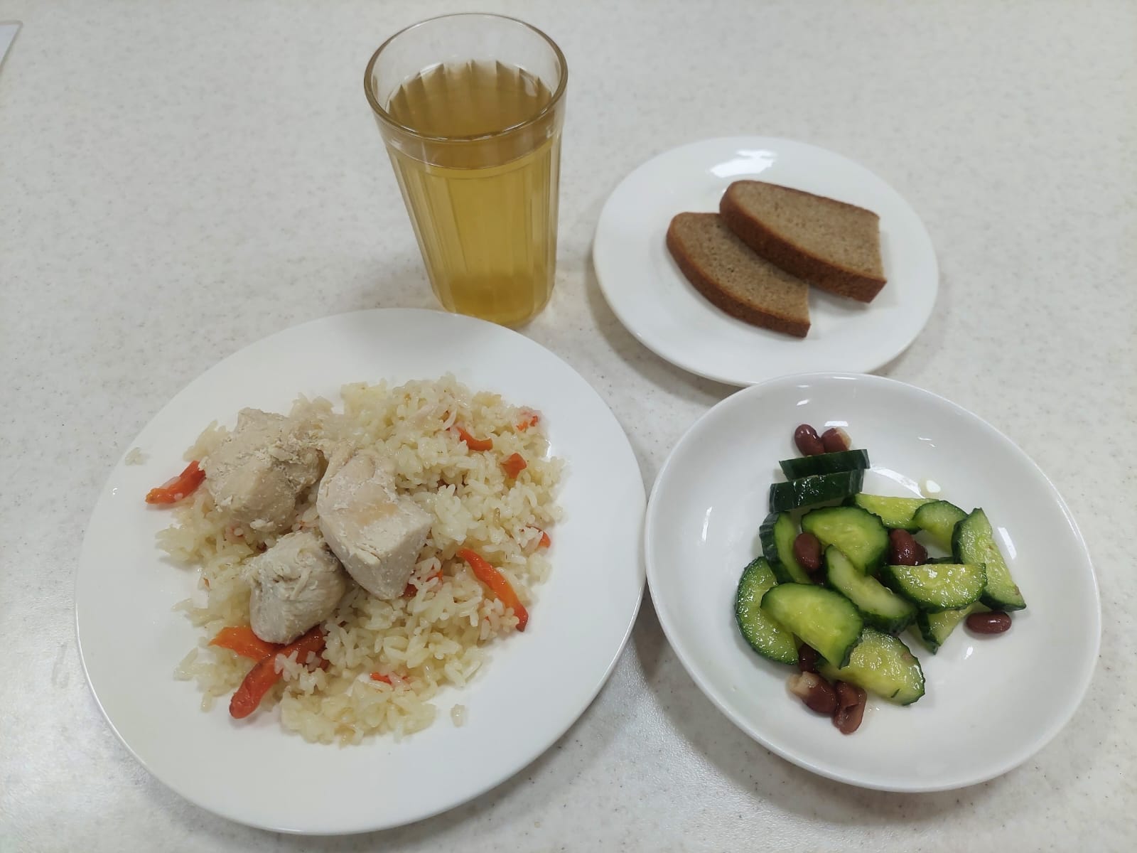 Бюджет қаражаты есебінен орта білім беру ұйымдарында білім алушыларды тегін тамақтандыруды ұйымдастыру үшін төрт апталық ас мәзірі