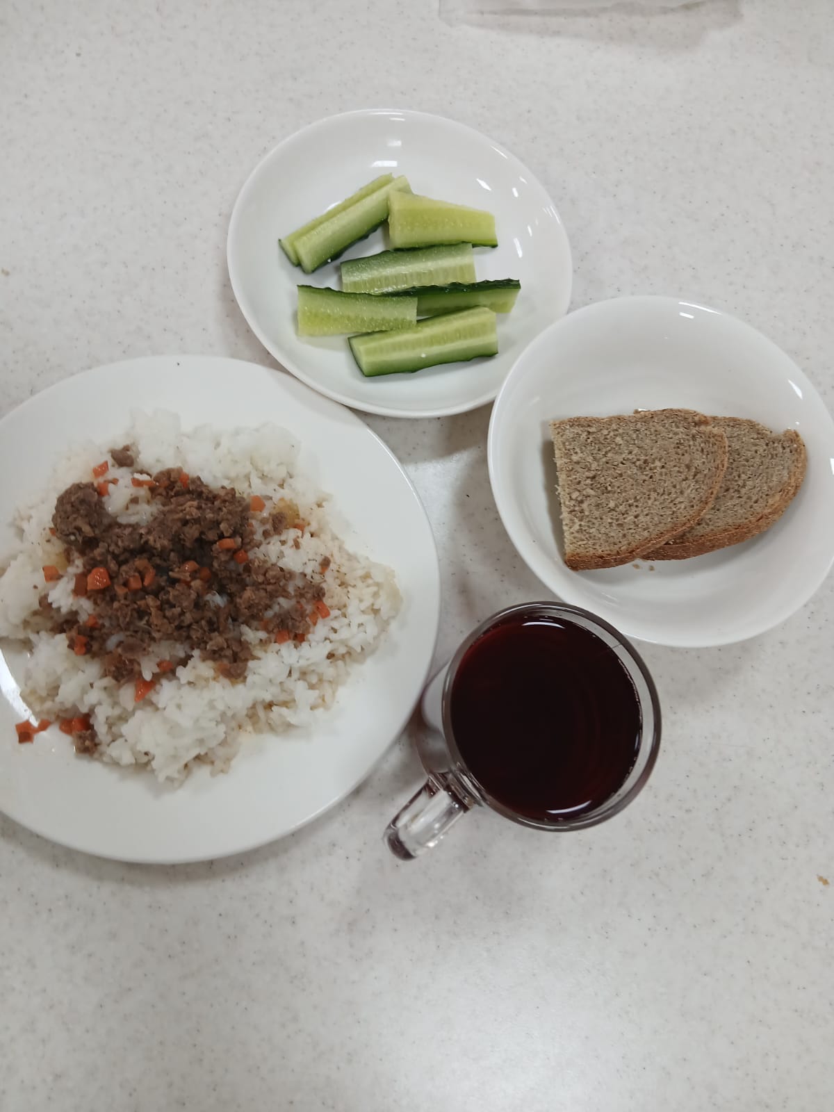 Бюджет қаражаты есебінен орта білім беру ұйымдарында білім алушыларды тегін тамақтандыруды ұйымдастыру үшін төрт апталық ас мәзірі